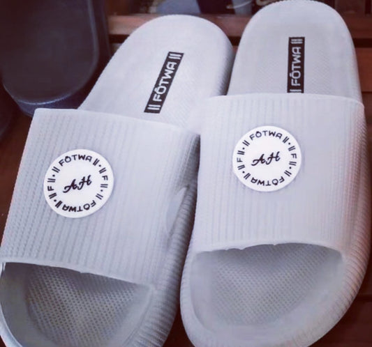 Smoke Gray -G Slides